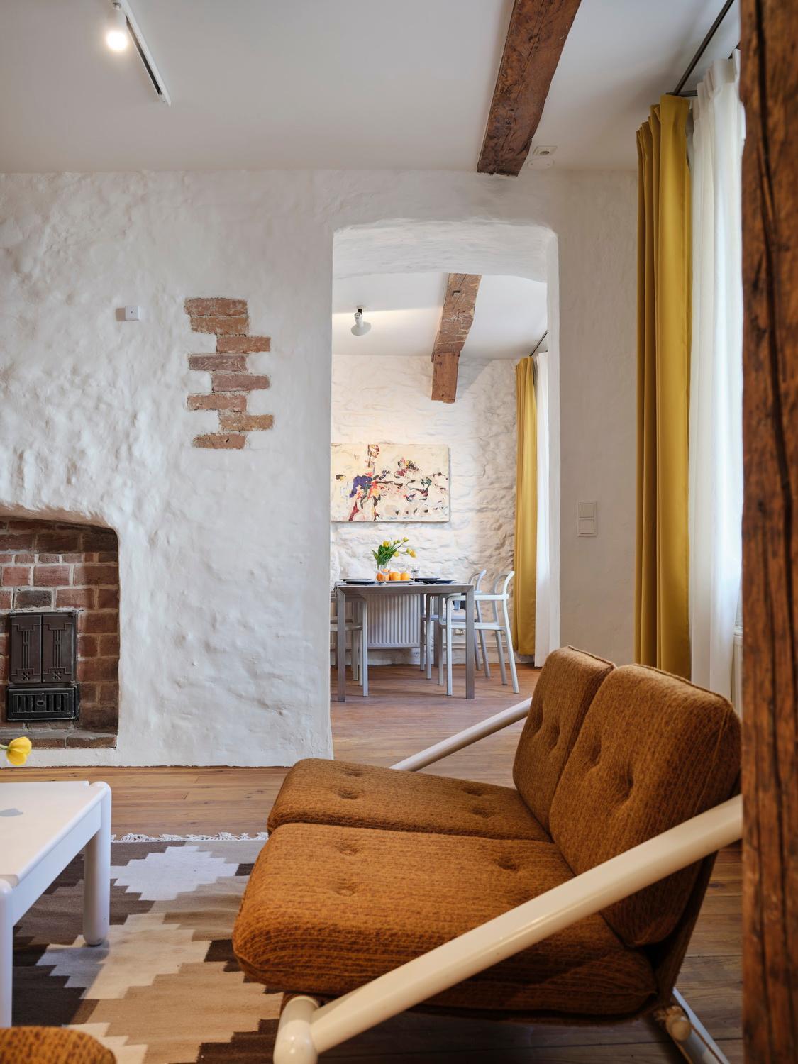 Historic Apartment With Private Garden In Old Town Талин Екстериор снимка